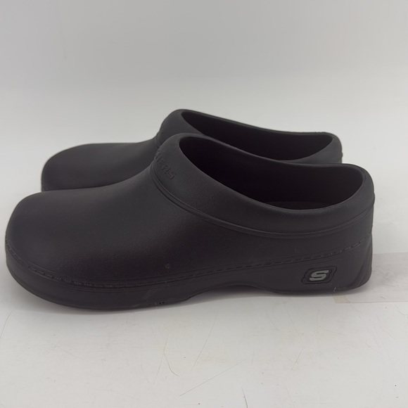 Skechers Black Slip-On Clogs - Picture 3 of 5